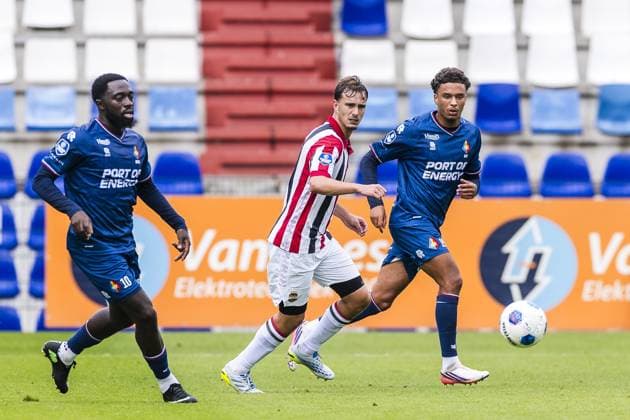 TILBURG , 21-08-2026 , Koning Willem II stadium , season 2026 2027 , Dutch Eredivisie football , match between Willem II and Telstar (friendly) , picture shows Telstar player Tyrone Owusu , Willem II player Calvin Twigt , Telstar player Sebastiaan Hagedoorn Willem II - Telstar (friendly)  x205893923x Copyright: