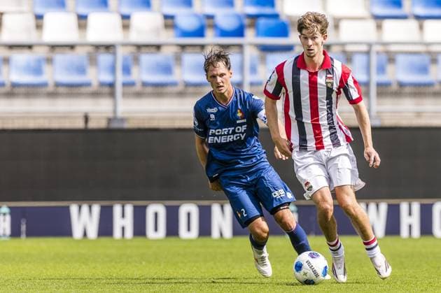 TILBURG , 21-08-2026 , Koning Willem II stadium , season 2026 2027 , Dutch Eredivisie football , match between Willem II and Telstar (friendly) , picture shows Telstar player Rui Mendes , Willem II player Per van Loon Willem II - Telstar (friendly)  x205893968x Copyright: