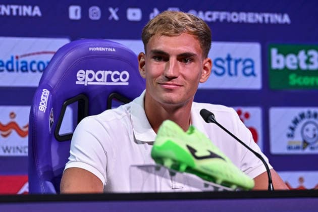 foto IPP lisa guglielmi Firenze 21-08-2026 presentazione Mateo Pellegrino nella foto Mateo Pellegrino (Fiorentina) italy photo press world copyrighft italy ITALY  Copyright: xR4924_italyphotopressx