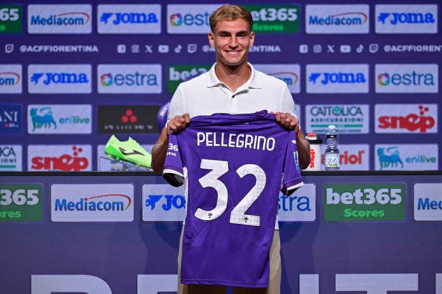 SOCCER - Serie A - Presentation of ACF Fiorentina s new player, Mateo Pellegrino Photo by IPA ABACAPRESS.COM87664986 - ACF Fiorentina forward Mateo Pellegrino during the presentation of ACF Fiorentina s new player, Mateo Pellegrino, at an Italian Serie A soccer match in Bagno a Ripoli (FI), Italy, on August 21, 2026 Bagno a Ripoli (FI) Italy  Copyright: xIPAxSport ABACAx