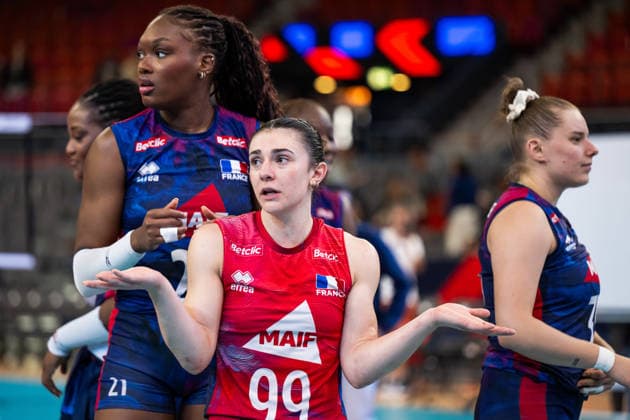 260821 Brooklyn Eva Elouga and Juliette Gelin of France after the CEV EuroVolley 2026 group stage volleyball match between France and Slovakia on August 21, 2026 in Gothenburg. Photo: Mathias Bergeld BILDBYRAN kod MB MB1401 volleyboll volleyball cev eurovolley 2026 volleyboll-em france slovakia dam bbeng frankrike slovakien women kvinner *** August 21, 2026: Brooklyn Eva Elouga and Juliette Gelin of France after the CEV EuroVolley 2026 group stage volleyball match between France and Slovakia on August 21, 2026 in Gothenburg. Photo by Mathias Bergeld, BILDBYRAN, code MB MB1401. volleyball, CEV EuroVolley 2026, women s volleyball, France, Slovakia  Copyright: MATHIASxBERGELD BB260821MB014