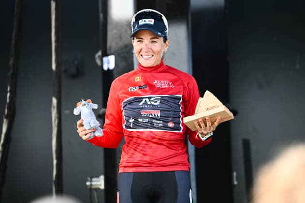 2026 Lloyds Tour of Britain Women Picture by Simon Wilkinson SWpix.com - 21 08 2026 - Cycling - UCI Women s World Tour - 2026 Lloyds Tour of Britain Women - Stage 3: Mold to The Great Orme (104.7km) - Leader of the Points Competition, Kim Le Court-Pienaar (AG Insurance - Soudal Team) Copyright: x xSWpix.comx(t axPhotographyxHubxLtd)xSimonxWilkinson SWpix.comx SWP-3030-18621