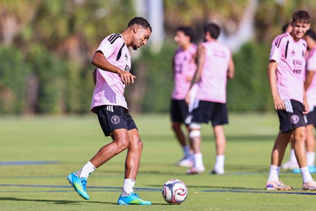 FORT LAUDERDALE, FL - AUGUST 21: Yannick Bright (42) of Inter Miami CF is seen during an Inter Miami Training Session at Florida Blue Training Center on August 21, 2026 in Fort Lauderdale, Florida. SOCCER: AUG 21 Inter Miami CF Training EDITORIAL USE ONLY Icon2608210000017