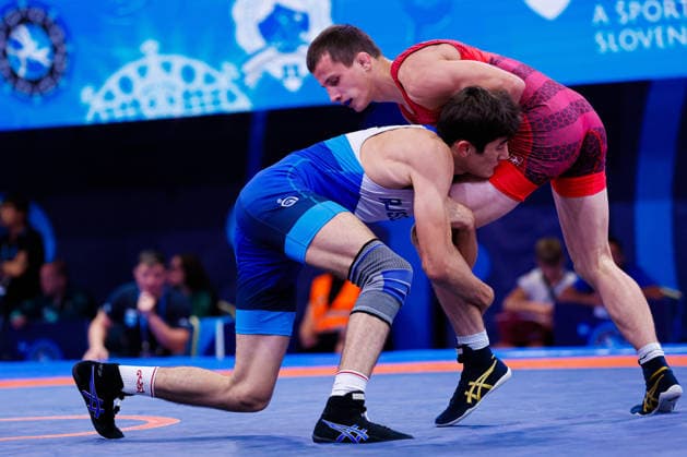 U20 World Championships 61kg FS - Zelimkhan Chaniev (RUS) df. Artem Tisnohuz (UKR) *** U20 World Championships, 61 kg Freestyle: Zelimkhan Chaniev (RUS) defeated Artem Tisnohuz (UKR) by decision Copyright: xKostadinxAndonovx