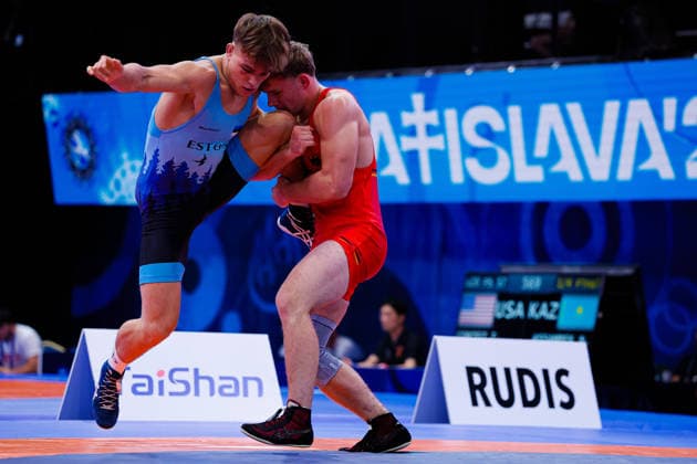 U20 World Championships 79kg FS - Tristan Aleksandrov (EST) df. Felix Schmitt (GER) *** U20 World Championships, 79 kg Freestyle: Tristan Aleksandrov (EST) defeated Felix Schmitt (GER) Copyright: xKostadinxAndonovx