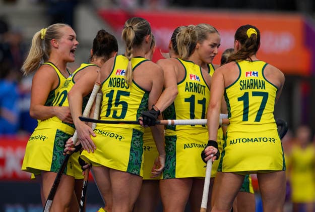 Hockey World Cup Day Seven Australia celebrate after equalising against China in the Pool E group in the 2026 FIH Hockey World Cup at Wagener Stadium, Amstelveen 21 08 2026 UK Newspapers OUT Copyright: xGraemexWilcocksonx FIL-23806-0031