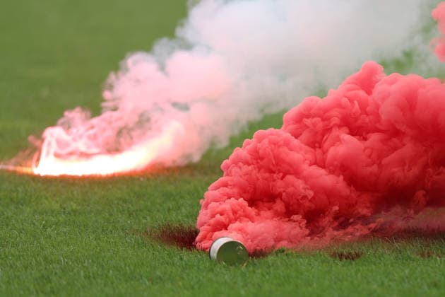 21.08.2026, xrekx, Fussball DFB Pokal 1.Runde, SV Waldhof Mannheim - 1.FC Kaiserslautern v.l. FCK Fans ,Stimmung, Schals, Ultras, Zuschauer, Besucher, Choreo, Choreografie, atmosphere, scarves, spectators, visitors Pyrotechnik, Rauchbomben (DFL DFB REGULATIONS PROHIBIT ANY USE OF PHOTOGRAPHS as IMAGE SEQUENCES and or QUASI-VIDEO) Mannheim *** August 21, 2026, xrekx, Soccer DFB Cup First Round, SV Waldhof Mannheim vs. FC Kaiserslautern – FCK fans, atmosphere, scarves, ultras, spectators, visitors, choreography, pyrotechnics, smoke bombs. DFL and DFB regulations prohibit any use of photographs as image sequences and or quasi-video. Mannheim