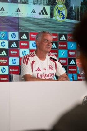 ESP: Jose Mourinho coach Real Madrid attends to a press conference, PK, Pressekonferenz Jose Mourinho, head coach of Real Madrid, attends his press conference, PK, Pressekonferenz during the training day of Real Madrid ahead the Spanish League, LaLiga EA Sports, football match against RC Espanyol de Barcelona at Ciudad Deportiva Real Madrid in Valdebebas, Madrid, on August 21, 2026, Spain Madrid Spain *** ESP Jose Mourinho, coach of Real Madrid, attends a press conference. Jose Mourinho, head coach of Real Madrid, attends his press conference (PK, Pressekonferenz) during Real Madrid s training session ahead of the Spanish League, LaLiga EA Sports, soccer match against RC Espanyol de Barcelona at Real Madrid’s Ciudad Deportiva in Valdebebas, Madrid, on August 21, 2026, Spain Madrid Spain Copyright: xAgenciaxLOFx