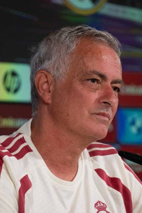 ESP: Jose Mourinho coach Real Madrid attends to a press conference, PK, Pressekonferenz Jose Mourinho, head coach of Real Madrid, attends his press conference, PK, Pressekonferenz during the training day of Real Madrid ahead the Spanish League, LaLiga EA Sports, football match against RC Espanyol de Barcelona at Ciudad Deportiva Real Madrid in Valdebebas, Madrid, on August 21, 2026, Spain Madrid Spain *** ESP Jose Mourinho, coach of Real Madrid, attends a press conference. Jose Mourinho, head coach of Real Madrid, attends his press conference (PK, Pressekonferenz) during Real Madrid s training session ahead of the Spanish League, LaLiga EA Sports, soccer match against RC Espanyol de Barcelona at Real Madrid’s Ciudad Deportiva in Valdebebas, Madrid, on August 21, 2026, Spain Madrid Spain Copyright: xAgenciaxLOFx