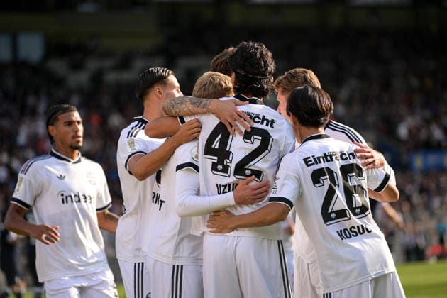 Fußball, DFB-Pokal, 20260821, SC St. Tönis - SG Eintracht Frankfurt. Im Bild Tor 0:1 Torjubel. Krefeld Grotenburg-Stadion Nordrhein-Westfalen Deutschland *** Soccer, DFB Cup, 20260821, SC St. Tönis vs. Eintracht Frankfurt. Pictured: Goal 0-1, goal celebration at Krefeld Grotenburg Stadium, North Rhine-Westphalia, Germany Copyright: Passion2Press MarkusxFischerx