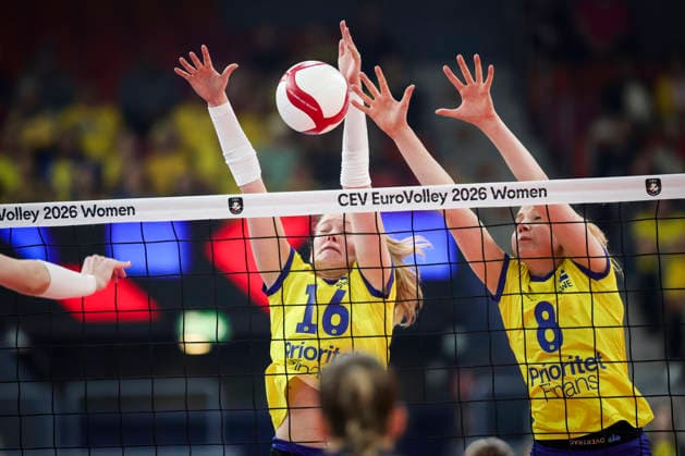 GOTHENBURG, SWEDEN 20260821 Sweden s Vilma Julevik (16) and Elma Olofsson (8) in action during the women s EuroVolley 2026 European Championship, EM, Europameisterschaft pool D match between Sweden and Montenegro at Scandinavium arena in Gothenburg, Sweden, on Aug. 21, 2026. GÖTEBORG SWEDEN x9200x *** GOTHENBURG, SWEDEN Aug. 21, 2026 Sweden’s Vilma Julevik, 16, and Elma Olofsson, 8, in action during the Women’s EuroVolley 2026 European Championship Pool D match between Sweden and Montenegro at the Scandinavium arena in Gothenburg, Sweden, on Aug. 21, 2026 GOTHENBURG SWEDEN x9200x  Copyright: xAdamxIhse TTx SWEDEN EUROVOLLEY SWEDEN-MONTENEGRO
