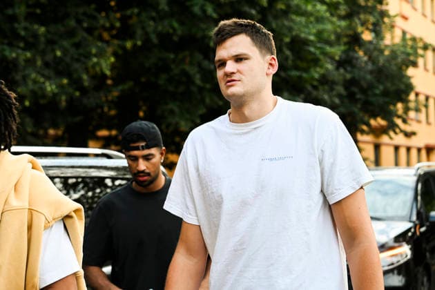 Luka Doncic and Los Angeles Lakers teammates take a sightseeing boat tour in Ljubljana Walker Kessler in Ljubljana Los Angeles Lakers star Luka Doncic takes his teammates on a sightseeing boat tour of Ljubljana during the team™s visit to the Slovenian capital. Doncic is hosting his Lakers teammates in his hometown as part of a four-day team gathering ahead of the new NBA, Basketball Herren, USA season. The group toured the city by boat, taking in Ljubljana™s historic city centre and landmarks along the Ljubljanica River. ljubljana Slovenia  Copyright: xNikxErikxNeubauerx DSC_2264