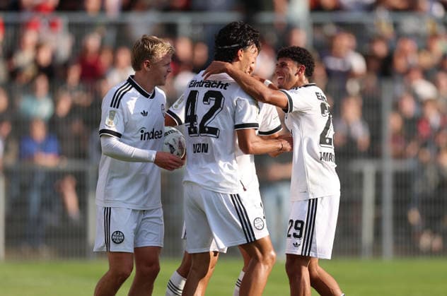 21.08.2026, Fussball DFB-Pokal, 1. Runde, SC St. Tönis - Eintracht Frankfurt, v.l., Torjubel zum 0:6 durch Can Uzun (Eintracht Frankfurt), Goal celebration, celebrate the goal, Ayoube Amaimouni-Echghouyab (Eintracht Frankfurt) DFL DFB REGULATIONS PROHIBIT ANY USE OF PHOTOGRAPHS AS IMAGE SEQUENCES AND OR QUASI-VIDEO. xdcx *** August 21, 2026, Soccer DFB Cup, 1st Round, SC St. Tönis vs. Eintracht Frankfurt, from left, goal celebration after Can Uzun’s goal (0–6) for Eintracht Frankfurt, goal celebration, celebrating the goal, Ayoube Amaimouni Echghouyab, Eintracht Frankfurt; DFL and DFB regulations prohibit any use of photographs as image sequences and or quasi-video xdcx Copyright: HMBxMedia Claus