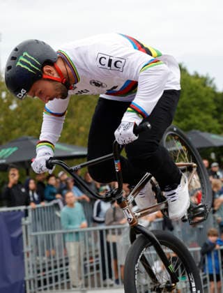 21.08.2026 Qualifikation Männer bei der BMX Freestyle Park Europameisterschaft in Darmstadt Bürgerpark Ausrichter VC Darmstadt 21.-23.8.26 hier Anthony Jeanjean (FRA) amtierender Weltmeister 2025 im Parcour für seine Fahrt für die Qualifikation Darmstadt Hessen Deutschland *** August 21, 2026: Men s Qualifying Round at the BMX Freestyle Park European Championships in Darmstadt s Bürgerpark, hosted by VC Darmstadt, August 21–23, 2026. Here, Anthony Jeanjean (FRA), the reigning 2025 world champion in the course, competes in the qualifying round in Darmstadt, Hesse, Germany.
