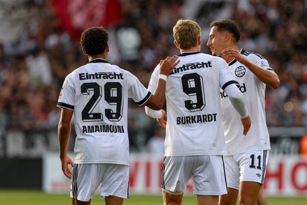 21.08.2026, GER, Fussball, Herren, DFB-Pokal, Saison 2026 2027, SC St. Tönis vs Eintracht Frankfurt Jonathan Burkhardt (Frankfurt) Torjubel, jubelt nach seinem Treffer zum 0:4 Krefeld Grotenburg-Stadion Nordrhein-Westfalen Deutschland *** August 21, 2026, GER, Soccer, Men s, DFB Cup, 2026–2027 Season, SC St. Tönis vs. Eintracht Frankfurt; Jonathan Burkhardt of Frankfurt celebrates his goal, making the score 0–4; Krefeld Grotenburg Stadium, North Rhine-Westphalia, Germany Copyright: xAdrianxSchlüterx