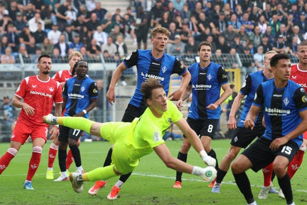 21.08.2026, xrekx, Fussball DFB Pokal 1.Runde, SV Waldhof Mannheim - 1.FC Kaiserslautern v.l. Thijmen Nijhuis (SV Waldhof Mannheim) (DFL DFB REGULATIONS PROHIBIT ANY USE OF PHOTOGRAPHS as IMAGE SEQUENCES and or QUASI-VIDEO) Mannheim *** August 21, 2026, xrekx, Soccer, DFB Cup, First Round, SV Waldhof Mannheim 1 FC Kaiserslautern v l Thijmen Nijhuis SV Waldhof Mannheim DFL DFB REGULATIONS PROHIBIT ANY USE OF PHOTOGRAPHS as IMAGE SEQUENCES and or QUASI-VIDEO Mannheim