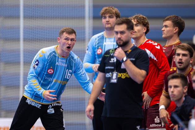 21.08.2026. 1. Runde im DHB Pokal, TuSEM Essen - SC DHfK Leipzig. Torwart Lukas Diedrich (TuSEM Essen) heizt seine Mitspieler an. Essen Am Hallo NRW Deutschland xRHR-FOTO DEx *** August 21, 2026, 1st round of the DHB Cup, TuSEM Essen vs. SC DHfK Leipzig. Goalie Lukas Diedrich of TuSEM Essen fires up his teammates. Essen, Am Hallo, NRW, Germany. xRHR PHOTO DEx Copyright: DennisxEwert RHR-FOTOx RHR-FOTO DE