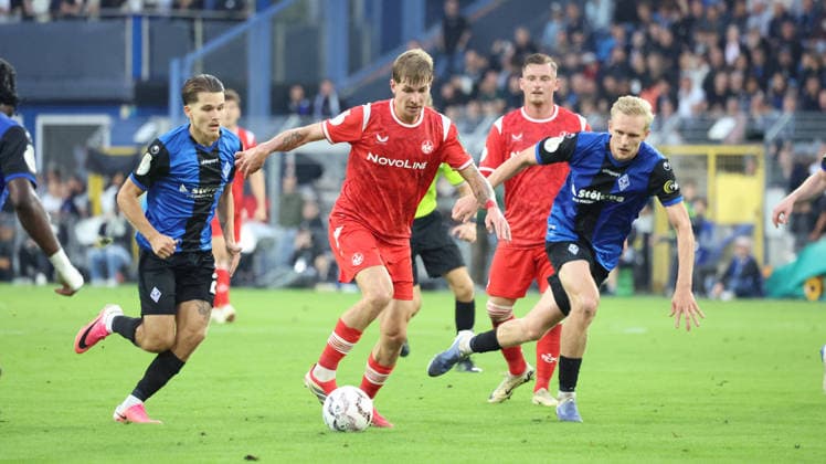 21.08.2026, xrekx, Fussball DFB Pokal 1.Runde, SV Waldhof Mannheim - 1.FC Kaiserslautern v.l. Diego Michel (SV Waldhof Mannheim) Paul Joly (1.FC Kaiserslautern) (DFL DFB REGULATIONS PROHIBIT ANY USE OF PHOTOGRAPHS as IMAGE SEQUENCES and or QUASI-VIDEO) Mannheim *** August 21, 2026, xrekx, Soccer DFB Cup First Round, SV Waldhof Mannheim 1 FC Kaiserslautern v l Diego Michel SV Waldhof Mannheim Paul Joly 1 FC Kaiserslautern DFL DFB REGULATIONS PROHIBIT ANY USE OF PHOTOGRAPHS AS IMAGE SEQUENCES AND OR QUASI-VIDEO Mannheim