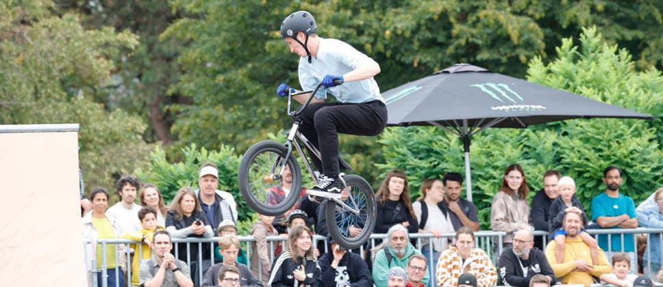 21.08.2026 Qualifikation Männer bei der BMX Freestyle Park Europameisterschaft in Darmstadt Bürgerpark Ausrichter VC Darmstadt 21.-23.8.26 hier Lars Kindermann (GER) während Wettkampf Darmstadt Hessen Deutschland *** August 21, 2026 Men s Qualifying Round at the BMX Freestyle Park European Championships in Darmstadt s Bürgerpark, hosted by VC Darmstadt, August 21–23, 2026. Pictured here: Lars Kindermann (GER) during the competition in Darmstadt, Hesse, Germany