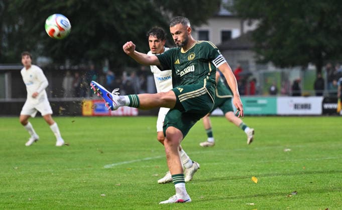 21.08.2026 - Fussball - Saison 2026 2027 - Regionalliga Bayern - 05. Spieltag: SC Eltersdorf SCE ( Quecken ) - SpVgg Greuther Fürth II (Kleeblatt) - - xwoxzix - Maximilian Göbhardt Goebhardt (10, SC Eltersdorf ) *** August 21, 2026 Soccer Season 2026–2027 Bavarian Regional League Matchday 05 SC Eltersdorf vs. SCE Quecken vs. SpVgg Greuther Fürth II Kleeblatt xwoxzix Maximilian Göbhardt Goebhardt 10, SC Eltersdorf