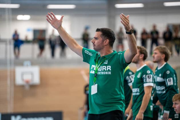 Handball I Herren I Saison 2026-2027 I DHB Pokal I 1. Runde I HC Oppenweiler Backnang - HSC 2000 Coburg I 21.08.2026 Rui Silva (Trainer, HC Oppenweiler Backnang) Backnang Murrtal Arena Baden-Württemberg Deutschland *** Handball I Men I 2026–2027 Season I DHB Cup I First Round I HC Oppenweiler Backnang vs. HSC 2000 Coburg I August 21, 2026 Rui Silva, Coach, HC Oppenweiler Backnang, Backnang Murrtal Arena, Baden-Württemberg, Germany Copyright: xLobeca MaxxPetershansx