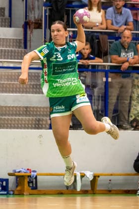 Nicola Merz (Frisch Auf! Göppingen, 23) beim Sprungwurf. ESV 1927 Regensburg vs. Frisch Auf! Goeppingen, Handball, DHB-Pokal Damen, Saison 2026 2027, 1. Runde, 21.08.2026 ESV 1927 Regensburg vs. Frisch Auf! Goeppingen, Handball, DHB-Pokal Damen, Saison 2026 2027, 1. Runde, 21.08.2026 Regensburg *** Nicola Merz of Frisch Auf Göppingen, age 23, on a jump shot in the ESV 1927 Regensburg vs. Frisch Auf Göppingen game, handball, DHB Women’s Cup, 2026–2027 season, Round 1, August 21, 2026, ESV 1927 Regensburg vs. Frisch Auf Göppingen, Handball, DHB Women’s Cup, 2026–2027 season, Round 1, August 21, 2026, Regensburg Copyright: xEibner-Pressefoto ArdanxFuessmanx EP_AFN