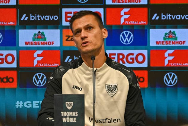 Thomas Woerle (SC Preussen Muenster, Trainer) wahrend der Pressekonferenz SC Preussen Muenster vs. Karlsruher SC, Fussball, DFB-Pokal, 1. Runde, Saison 2026 2027, 21.08.2026, SC Preussen Muenster vs. Karlsruher SC, Fussball, DFB-Pokal, 1. Runde, Saison 2026 2027, 21.08.2026 Muenster *** Thomas Woerle of SC Preussen Muenster, coach during the press conference for SC Preussen Muenster vs. Karlsruher SC, soccer, DFB Cup, 1st round, 2026–2027 season, August 21, 2026, SC Preussen Münster vs. Karlsruher SC, soccer, DFB Cup, 1st round, 2026–2027 season, August 21, 2026, Münster Copyright: xEibner-Pressefoto RobertxGertzenx EP_RGN