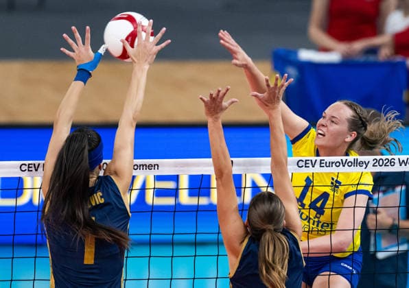 260821 Hanna Hellvig of Sweden during the CEV EuroVolley 2026 volleyball match between Sweden and Montenegro on August 21, 2026 in Gothenburg. Photo: Mathias Bergeld BILDBYRAN kod MB MB1402 volleyboll volleyball cev eurovolley 2026 volleyboll-em sverige montenegro sweden 1 dam bbeng kvinner women *** August 21, 2026: Hanna Hellvig of Sweden during the CEV EuroVolley 2026 volleyball match between Sweden and Montenegro on August 21, 2026 in Gothenburg. Photo by Mathias Bergeld, BILDBYRAN, code MB MB1402 volleyball CEV EuroVolley 2026 European Volleyball Championship Sweden Montenegro women s team  Copyright: MATHIASxBERGELD BB260821MB142
