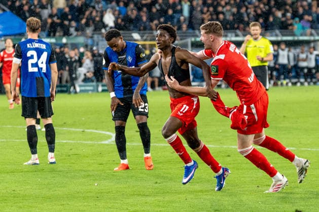 DFB-Pokal: SV Waldhof Mannheim vs 1. FC Kaiserslautern, 21.08.2026 Ibrahim KanatÃ (1. FC Kaiserslautern, 11) erzielt in der Verlängerung den entscheidenden Treffer zum 1:0 gegen den SV Waldhof Mannheim. Kaiserslautern gewinnt die DFB-Pokal-Partie mit 1:0. Tor, Torschütze und Jubel DFB-Pokal: SV Waldhof Mannheim vs 1. FC Kaiserslautern, Carl-Benz-Stadion, 21.08.2026 DFB DFL REGULATIONS PROHIBIT ANY USE OF PHOTOGRAPHS AS IMAGE SEQUENCES AND OR QUASI-VIDEO. *** DFB Cup: SV Waldhof Mannheim vs. 1 FC Kaiserslautern, August 21, 2026: Ibrahim Kanat of 1 FC Kaiserslautern scored the decisive goal in extra time, making it 1–0 against SV Waldhof Mannheim. Kaiserslautern won the DFB Cup match 1–0. Goal scorer and celebration: DFB Cup SV Waldhof Mannheim vs. 1. FC Kaiserslautern, Carl Benz Stadium, August 21, 2026 DFB and DFL regulations prohibit any use of photographs as image sequences and or quasi-video. Copyright: xBEAUTIFULxSPORTS Hillx
