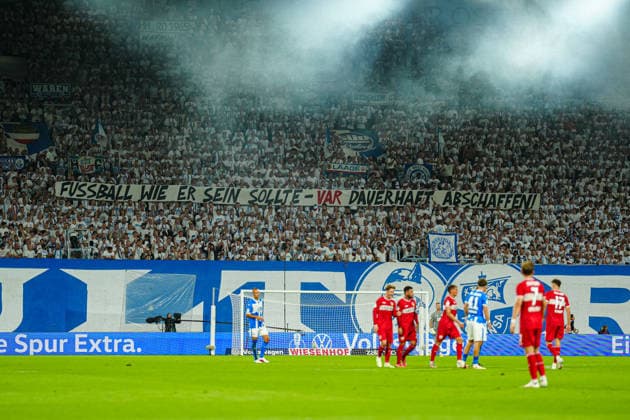 Banner Fans Ultras FC Hansa Rostock gegen VAR GER, FC Hansa Rostock vs. VfB Stuttgart, Fußball, DFB-Pokal, 1. Runde, Saison 2026 2027, 21.08.2026 GER, FC Hansa Rostock vs. VfB Stuttgart, Fußball, DFB-Pokal, 1. Runde, Saison 2026 2027, 21.08.2026 Rostock *** Banner: FC Hansa Rostock Ultras vs. VAR GER, FC Hansa Rostock vs. VfB Stuttgart, Soccer, DFB Cup, 1st Round, 2026–2027 Season, August 21, 2026, Germany, FC Hansa Rostock vs. VfB Stuttgart, Soccer, DFB Cup, Round 1, 2026–2027 Season, August 21, 2026, Rostock Copyright: xEibner-Pressefoto MarcelxvonxFehrnx EP_MFN