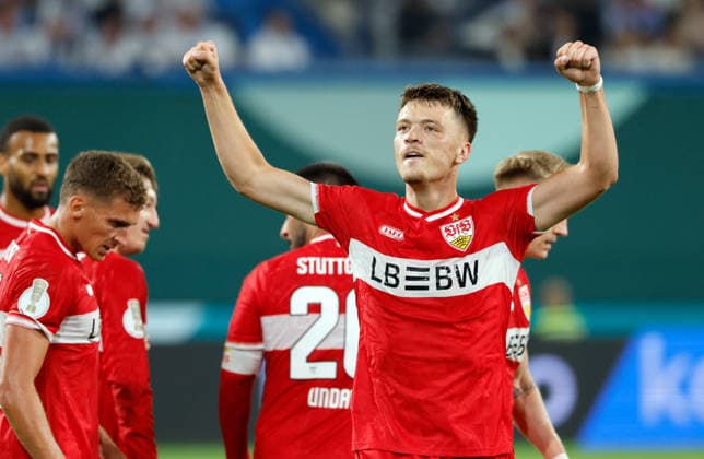 21.08.26 FC Hansa Rostock - VfB Stuttgart Deutschland, Rostock, 21.08.2026, Fussball, DFB-Pokal, Saison 2026 2027, FC Hansa Rostock - VfB Stuttgart: Dzenan Pejcinovic (VfB Stuttgart); Jubel Tor 0:2 Pejcinovic. *** August 21, 2026 FC Hansa Rostock vs. VfB Stuttgart Germany, Rostock, August 21, 2026, Soccer, DFB Cup, 2026–2027 season, FC Hansa Rostock vs. VfB Stuttgart, Dzenan Pejcinovic (VfB Stuttgart) celebrates a goal (0–2), Pejcinovic