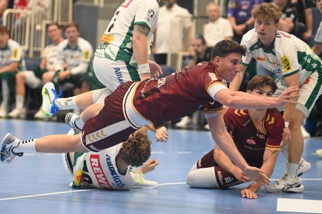 Valentin Willner TuSEM Essen - SC DHfK Leipzig 21.08.2026 Valentin Willner (TuSEM Essen), 1. Runde DHB Pokal TuSEM Essen - SC DHfK Leipzig am 21. August 2026 in der Sporthalle am Hallo, Essen. Endstand: 36:33 nach Verlängerung *** Valentin Willner TuSEM Essen vs. SC DHfK Leipzig, August 21, 2026 Valentin Willner TuSEM Essen, 1st Round of the DHB Cup: TuSEM Essen vs. SC DHfK Leipzig on August 21, 2026, at the Sporthalle am Hallo, Essen Final score 36–33 after overtime