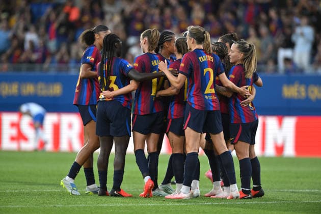 FC Barcelona, Barca v BRIGHTON & HOVE WOMEN S FOOTBALL JOHAN CRUYFF STADIUM,BARCELONA. August 21,2026 FC BARCELONA vs BRIGHTON & HOVE Aug 21,2026 Claudia Pina (9) of FC Barcelona celebrates scoring his team s second goal with teammates during the match between FC Barcelona and Brighton & Hove corresponding to the Joan Gamper Trophy at Johan Cruyff Stadium in Barcelona, Spain, on August 21, 2026. Barcelona ESP Copyright: xS.xRosx