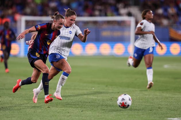 August 21, 2026, Sant Joan Despi, Barcelona, SPAIN: Caroline Graham of FC Barcelona, Barca and Caitlin Hayes of Brighton & Hove Albion in action during the Joan Gamper Trophy, football match played between FC Barcelona and Brighton & Hove Albion FC at Johan Cruyff Stadium on August 21, 2026 in Sant Joan Despi, Barcelona, Spain. FC Barcelona V Brighton & Hove Albion FC - Joan Gamper Trophy  - ZUMAa181 20260821_zaa_a181_155 Copyright: xJavierxBorregox