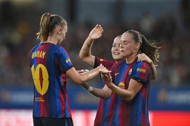 FC Barcelona, Barca v BRIGHTON & HOVE WOMEN S FOOTBALL JOHAN CRUYFF STADIUM,BARCELONA. August 21,2026 FC BARCELONA vs BRIGHTON & HOVE Aug 21,2026 Caroline Graham (10) of FC Barcelona celebrates scoring his team s third goal with teammates during the match between FC Barcelona and Brighton & Hove corresponding to the Joan Gamper Trophy at Johan Cruyff Stadium in Barcelona, Spain, on August 21, 2026. Barcelona ESP Copyright: xS.xRosx