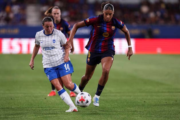 August 21, 2026, Sant Joan Despi, Barcelona, SPAIN: Fran Kirby of Brighton & Hove Albion and Sydney Schertenleib of FC Barcelona, Barca in action during the Joan Gamper Trophy, football match played between FC Barcelona and Brighton & Hove Albion FC at Johan Cruyff Stadium on August 21, 2026 in Sant Joan Despi, Barcelona, Spain. FC Barcelona V Brighton & Hove Albion FC - Joan Gamper Trophy  - ZUMAa181 20260821_zaa_a181_157 Copyright: xJavierxBorregox