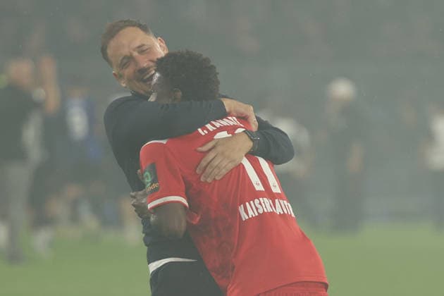 21.08.2026, xrekx, Fussball DFB Pokal 1.Runde, SV Waldhof Mannheim - 1.FC Kaiserslautern v.l. Marcel Klos Sportdirektor (1.FC Kaiserslautern) Ibrahim Kanate (1.FC Kaiserslautern) Mannschaft, Spieler, jubeln nach Spielende, Team, Player, celebrate at the end of the match (DFL DFB REGULATIONS PROHIBIT ANY USE OF PHOTOGRAPHS as IMAGE SEQUENCES and or QUASI-VIDEO) Mannheim *** August 21, 2026, xrekx, Soccer, DFB Cup First Round, SV Waldhof Mannheim vs. 1. FC Kaiserslautern, l Marcel Klos, Sporting Director of 1. FC Kaiserslautern, Ibrahim Kanate, 1. FC Kaiserslautern, team, players celebrating after the game, team, players, celebrating at the end of the match. DFL and DFB regulations prohibit any use of photographs as image sequences and or quasi-video. Mannheim