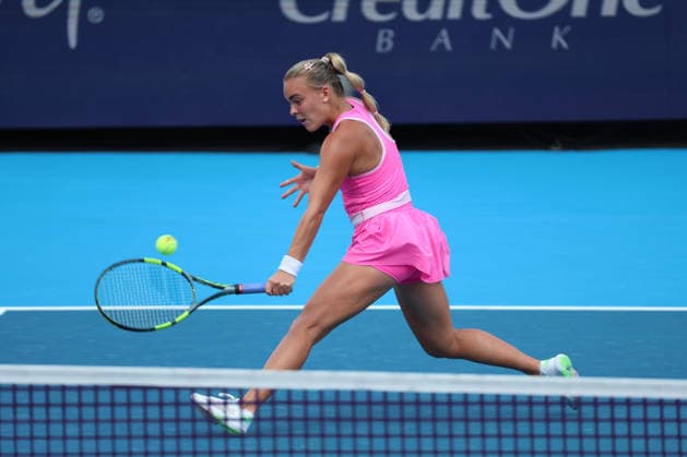 August 21, 2026, Mason, Oh, USA: Cincinnati Open Tennis 2026 - Sara Bejlek hits a ball against Madison Keys in the Cincinnati Open Tennis Tournament held in Mason OH. 2026 08 21. ZUMAPress Mason USA - ZUMAn24_ 20260821_zaf_n24_060 Copyright: xWallyxNellx