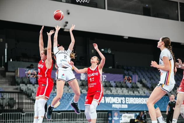 Am 14.08.2026 trafen die Teams Deutschland u16w und Türkei in der Europameisterschaft im Pitesti Arena in Pitesti. Die Foto-Galerie zeigt die besten Szenen des Basketballspiels. Erleben Sie die Begegnung der U16-Nationalmannschaften. Europameisterschaft u16w, 14.08.2026, Pitesti, Pitesti Arena Deutschland vs Türkei *** On August 14, 2026, the Germany U16 women s team and the Turkey U16 women s team faced off in the European Championship at Pitesti Arena in Pitesti. The photo gallery features the best moments from the basketball game. Relive the match between the U16 national teams at the U16 Women s European Championship, August 14, 2026, Pitesti, Pitesti Arena: Germany vs. Turkey Copyright: xJoelxKruehlerx