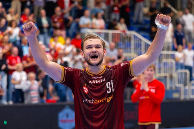21.08.2026. 1. Runde im DHB Pokal, TuSEM Essen - SC DHfK Leipzig. Alexander Schoss (TuSEM Essen) jubelt. Essen Am Hallo NRW Deutschland xRHR-FOTO DEx *** August 21, 2026, 1st Round of the DHB Cup, TuSEM Essen vs. SC DHfK Leipzig, Alexander Schoss, TuSEM Essen celebrates, Essen, Am Hallo, NRW, Germany, xRHR, PHOTO: DEx Copyright: DennisxEwert RHR-FOTOx RHR-FOTO DE