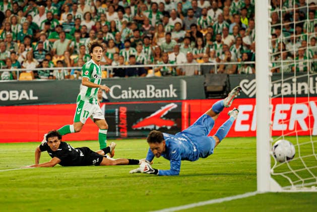 Rodrigo Riquelme seen celebrating after scoring goal during LaLiga EASPORTS 2026 2027 game between teams of Real Betis Balompie and Real Sociedad (Maciej Rogowski Ball Raw Images) Sevilla Estadio Benito Villamarin Spain Copyright: xMaciejxRogowskix maciejrogowski_betis_sociedad_2627-21