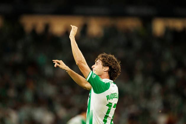 Rodrigo Riquelme seen celebrating after scoring goal during LaLiga EASPORTS 2026 2027 game between teams of Real Betis Balompie and Real Sociedad (Maciej Rogowski Ball Raw Images) Sevilla Estadio Benito Villamarin Spain Copyright: xMaciejxRogowskix maciejrogowski_betis_sociedad_2627-12