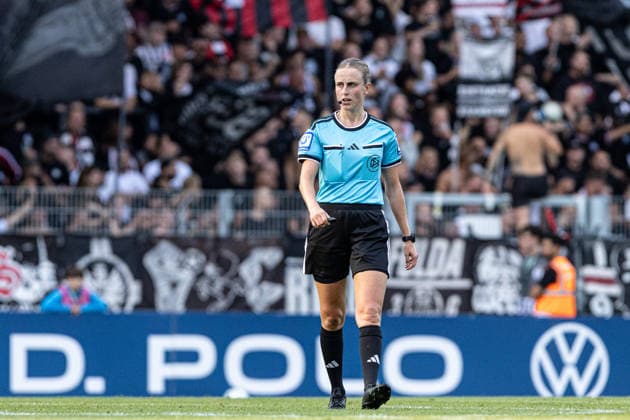 DFB-Pokal, 2026 2027, 1. Runde: SC St. Tönis 11 20 - Eintracht Frankfurt; 21.08.2026 Davina Lutz (Schiedsrichterin, Poppenhausen) DFB-Pokal, 2026 2027, 1. Runde: SC St. Tönis 11 20 - Eintracht Frankfurt; Grotenburg-Stadion, Krefeld; 21.08.2026 *** DFB Cup, 2026–2027, 1st Round: SC St. Tönis 11–20 Eintracht Frankfurt, August 21, 2026; Davina Lutz, referee, Poppenhausen; DFB Cup, 2026–2027, First Round: SC St. Tönis 11–20 Eintracht Frankfurt, Grotenburg Stadium, Krefeld, August 21, 2026 Copyright: xBEAUTIFULxSPORTS Buriakovx