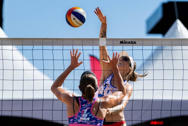 August 21, 2026, Montreal, Quebec, Canada: MARIE-ALEX BELANGER and LEA MONKHOUSE from Canada in match against Julia Donlin and Lexy Denaburg from USA at Beach Pro Tour at Parc Jean-Drapeau in Montreal, Quebec, Canada on 2026-08-21 Montreal Canada - ZUMAl189 20260821_zsp_l189_064 Copyright: xYannickxLegarex
