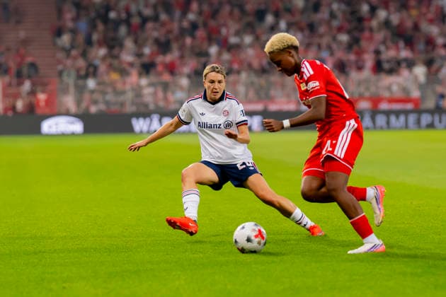Germany, Berlin, Stadion an der Alten Foersterei, 21.08.2026, 1. Frauen Fußball Bundesliga, 1. FC Union Berlin vs. FC Bayern Muenchen, Franziska Kett (FC Bayern Muenchen) verteidigt den Ball, Photo by Eibner Pressefoto Tino Henschel 1. Frauen Fußball Bundesliga, 1. FC Union Berlin vs. FC Bayern Muenchen Berlin *** Germany, Berlin, Stadion an der Alten Foersterei, August 21, 2026, Women s Bundesliga, 1. FC Union Berlin vs. FC Bayern Munich, Franziska Kett of FC Bayern Munich defends the ball, Photo by Eibner Pressefoto Tino Henschel, Women s Bundesliga, 1. FC Union Berlin vs. FC Bayern Munich, Berlin Copyright: xEibnerxPressefotox