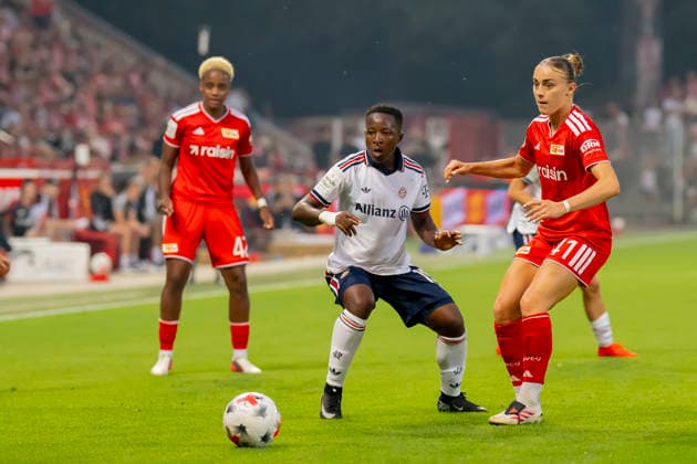 Germany, Berlin, Stadion an der Alten Foersterei, 21.08.2026, 1. Frauen Fußball Bundesliga, 1. FC Union Berlin vs. FC Bayern Muenchen, Bernadette Amani (FC Bayern Muenchen), Photo by Eibner Pressefoto Tino Henschel 1. Frauen Fußball Bundesliga, 1. FC Union Berlin vs. FC Bayern Muenchen Berlin *** Germany, Berlin, Stadion an der Alten Foersterei, August 21, 2026, Women s Bundesliga, 1. FC Union Berlin vs. FC Bayern Munich, Bernadette Amani (FC Bayern Munich), Photo by Eibner Pressefoto Tino Henschel, Women s Bundesliga, 1. FC Union Berlin vs. FC Bayern Munich, Berlin Copyright: xEibnerxPressefotox