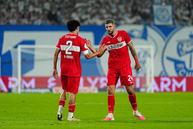 VfB Stuttgart jubelt Jubel nach Sieg Spielende GER, FC Hansa Rostock vs. VfB Stuttgart, Fußball, DFB-Pokal, 1. Runde, Saison 2026 2027, 21.08.2026 GER, FC Hansa Rostock vs. VfB Stuttgart, Fußball, DFB-Pokal, 1. Runde, Saison 2026 2027, 21.08.2026 Rostock *** VfB Stuttgart celebrates after victory at the end of the match GER, FC Hansa Rostock vs. VfB Stuttgart, Soccer, DFB Cup, 1st Round, 2026–2027 Season, August 21, 2026 GER, FC Hansa Rostock vs. VfB Stuttgart, Soccer, DFB Cup, Round 1, 2026–2027 Season, August 21, 2026 Rostock Copyright: xEibner-Pressefoto MarcelxvonxFehrnx EP_MFN