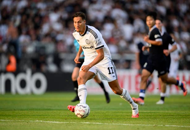 Younes Ebnoutalib (Eintracht Frankfurt) Aktion. Fussball DFB Pokal 1. Runde, SC St. Tönis - Eintracht Frankfurt 0:11, am 21.08.2026 in Krefeld Deutschland. Grotenburg-Stadion *** Younes Ebnoutalib, Eintracht Frankfurt, Soccer, DFB Cup First Round, SC St. Tönis vs. Eintracht Frankfurt 0–11, on August 21, 2026, in Krefeld, Germany, at Grotenburg Stadium