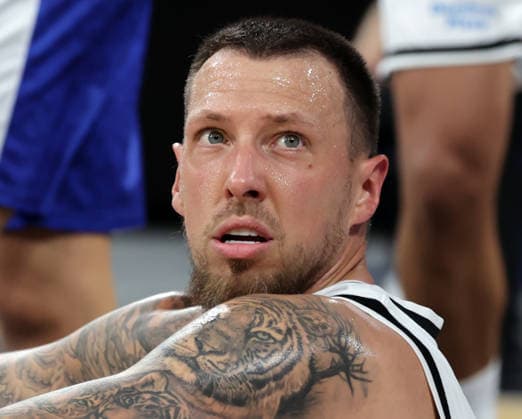 Daniel Theis (GER) Basketball, Herren, Supercup, DBB,TurkishAirlines SUPERCUP, Barclays Arena, Deutschland gegen Czechia 115-82 *** Daniel Theis GER Basketball, Men s, Super Cup, DBB, Turkish Airlines Super Cup, Barclays Arena, Germany vs. Czechia 115–82