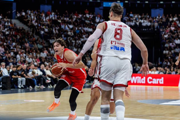 21.08.2026, GER, Turkish Airlines Supercup 2026, Hamburg, Kroatien-Türkei Cedi Osman (Tuerkei, 6), Mario Hezonja (Kroatien, 8) Hamburg Barclays Arena Hamburg Deutschland *** August 21, 2026, GER, 2026 Turkish Airlines Super Cup, Hamburg, Croatia vs. Turkey: Cedi Osman (Turkey), 6; Mario Hezonja (Croatia), 8; Hamburg Barclays Arena, Hamburg, Germany